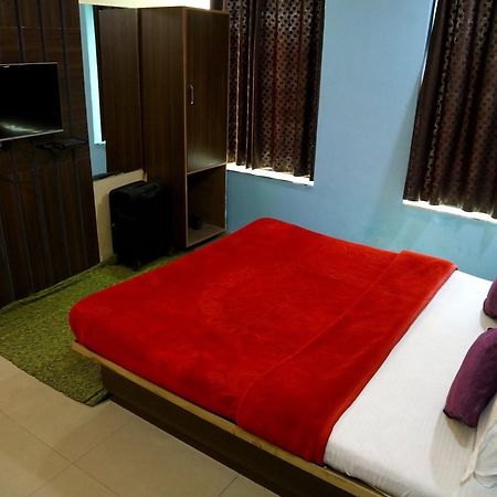 Hotel Citizen Inn Ахмедабад Экстерьер фото